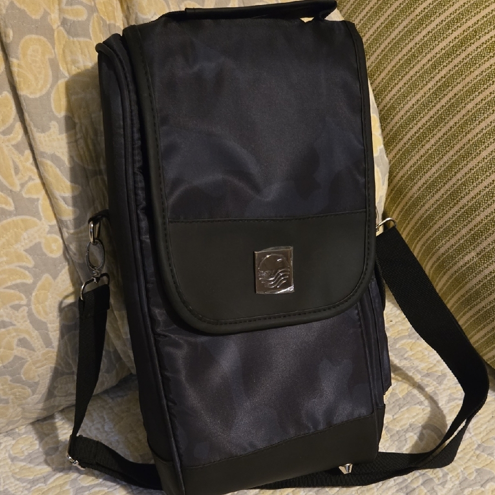 Savvy Stylish Black Men's Bag